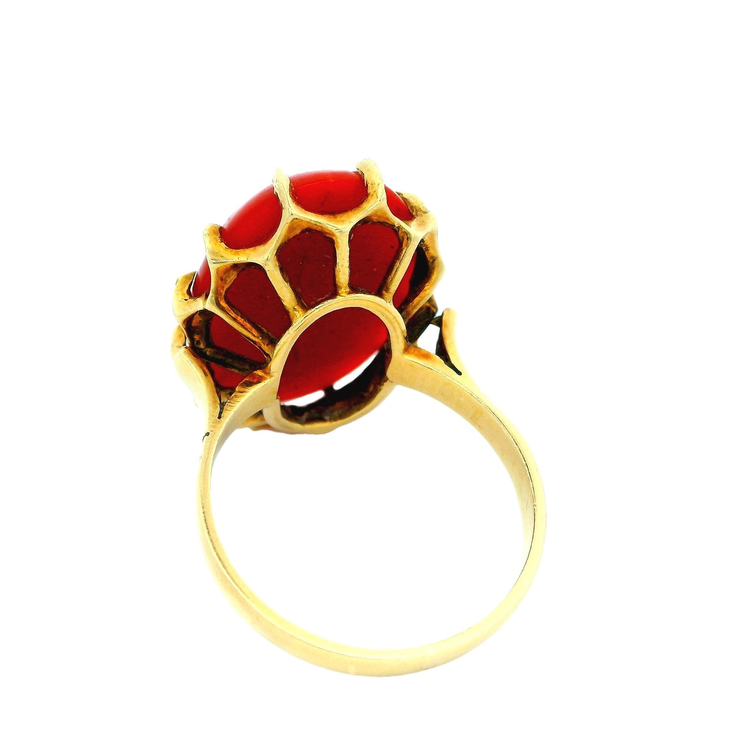 18K Yellow Gold Ring W/10Ct Coral