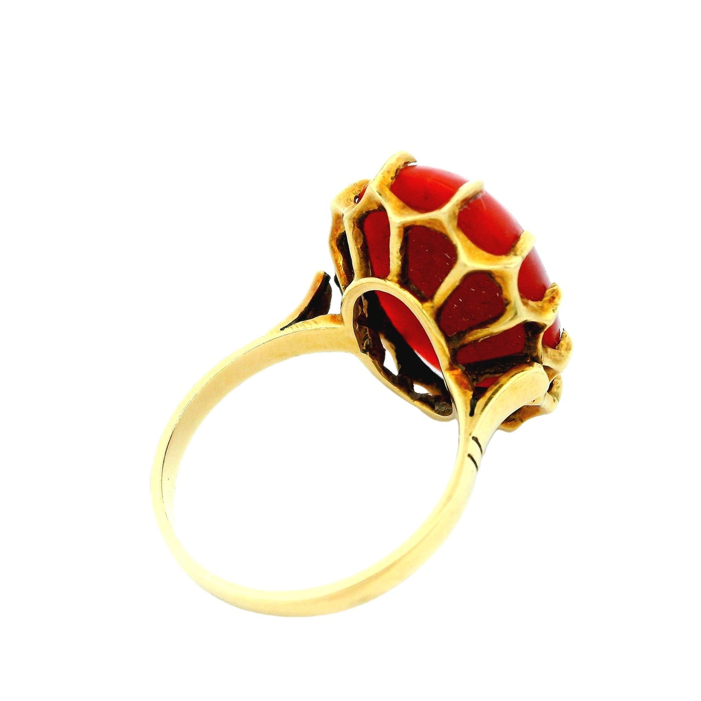 18K Yellow Gold Ring W/10Ct Coral