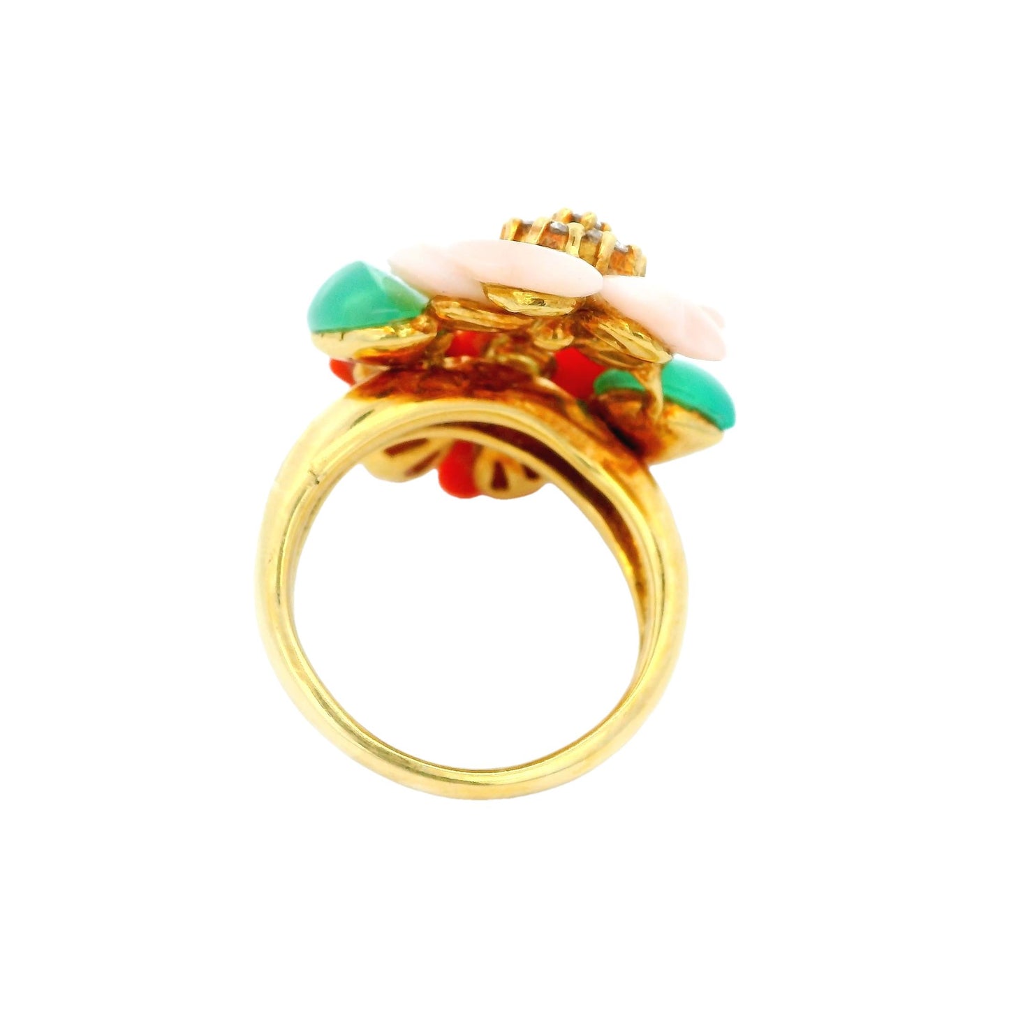 Floral Motifs Ring With Diamonds in 18K Yellow Gold